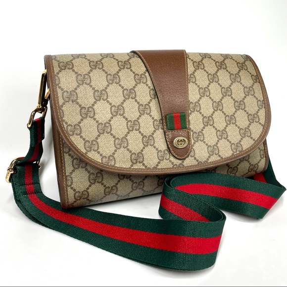 🔴SOLD🔴Gucci clutch Crossbody bag - Picture 3 of 16